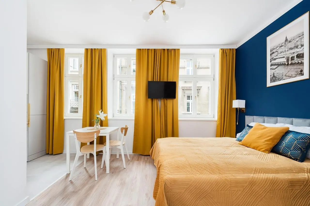 Rose Apartment Krakow 0*,  Poland
