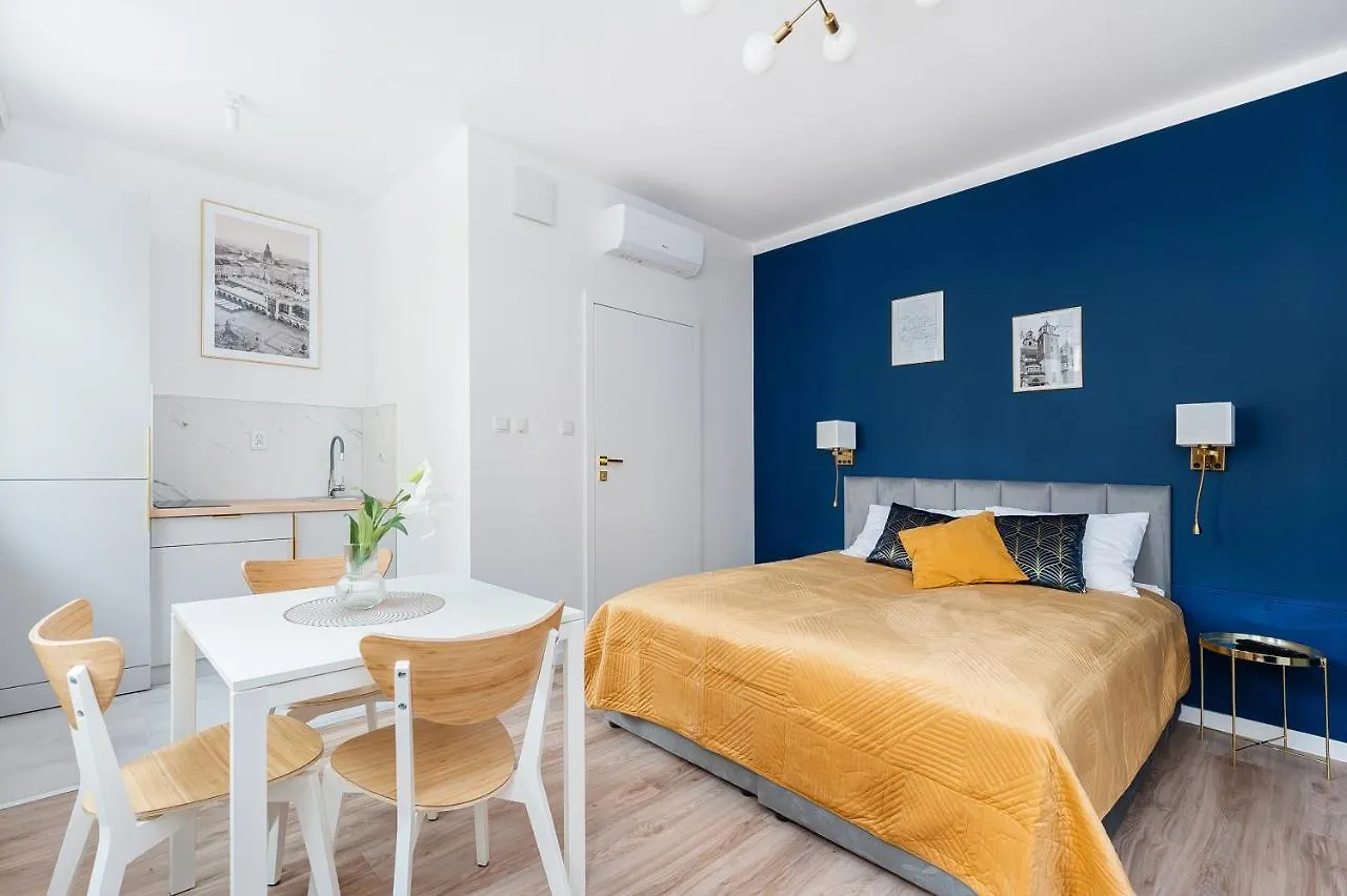 Rose Apartment Krakow Poland