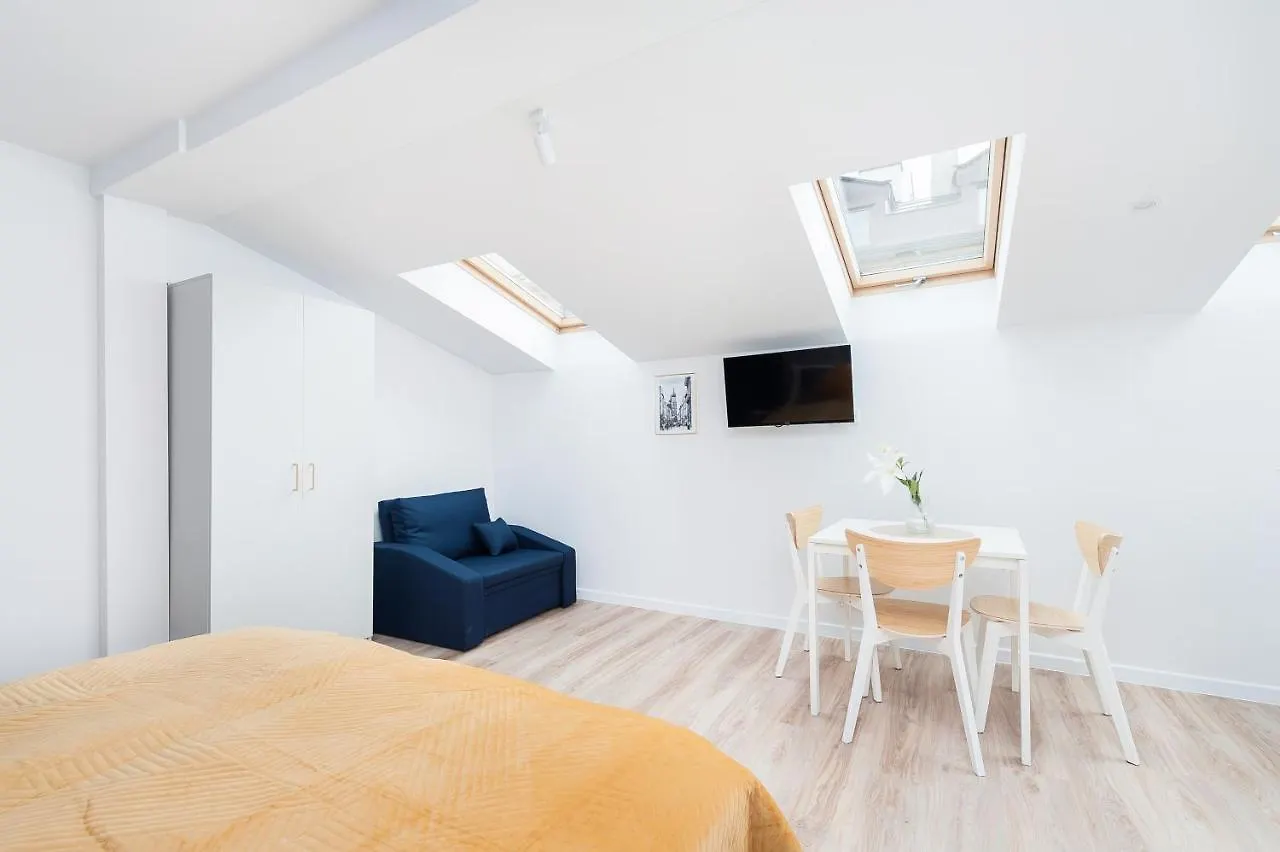 Rose Apartment Krakow Poland