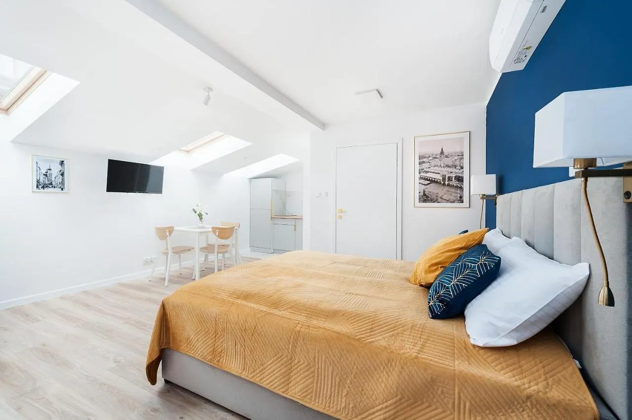 Rose Apartment Krakow Poland